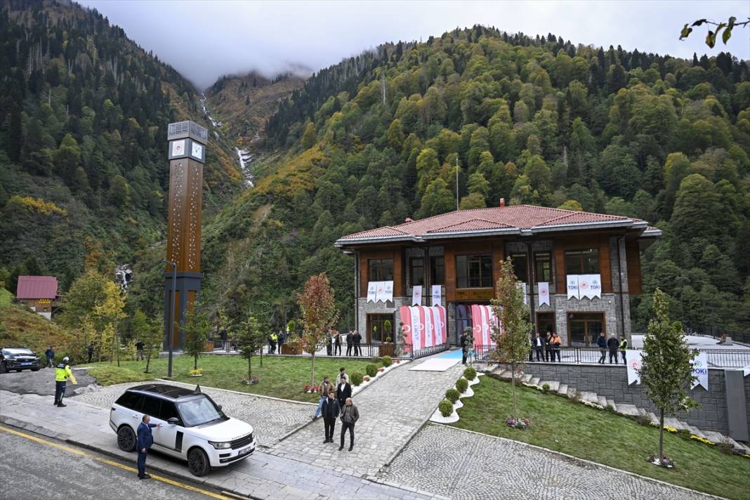 Cumhurbaşkanı Erdoğan’dan Ayder Yaylası’na sürpriz ziyaret 9